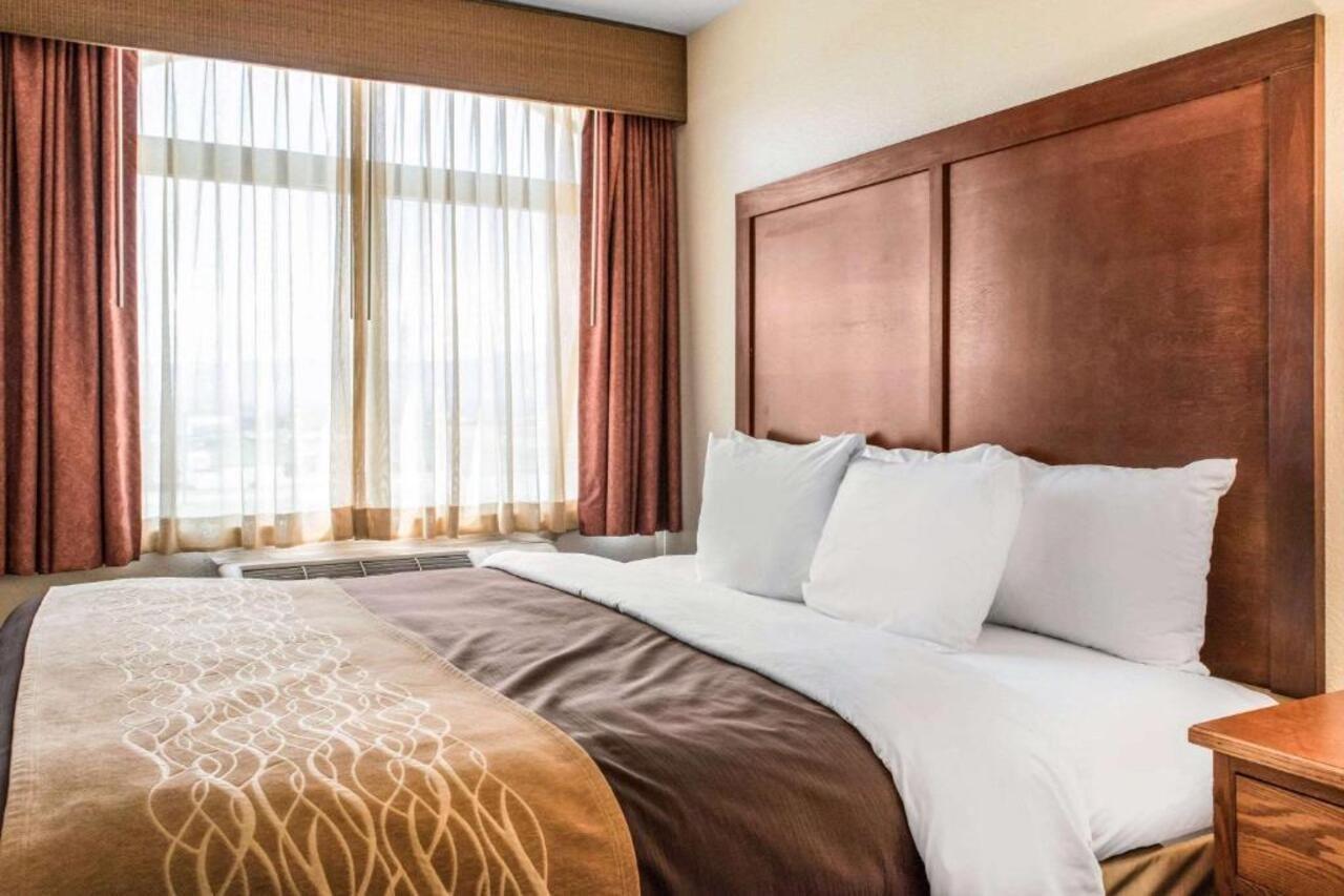 Comfort Inn & Suites Шеридан Экстерьер фото