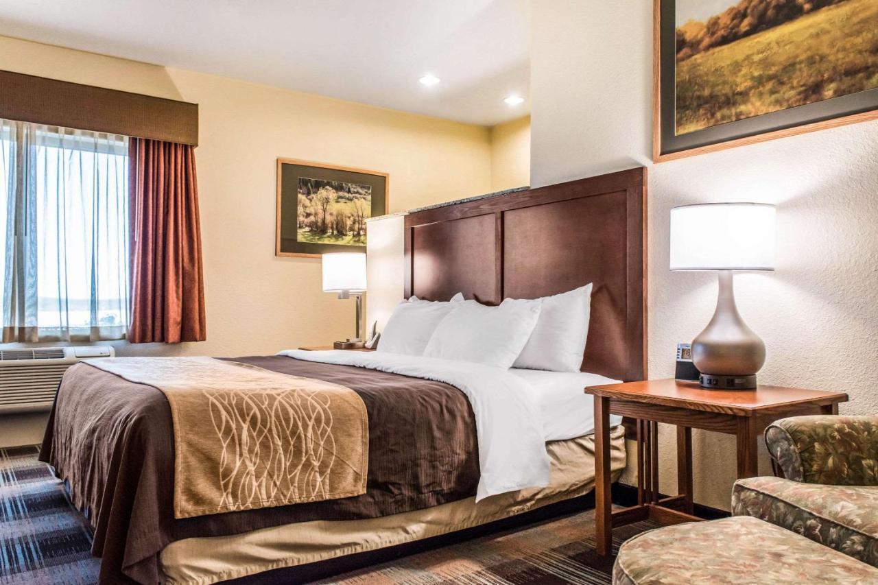 Comfort Inn & Suites Шеридан Экстерьер фото